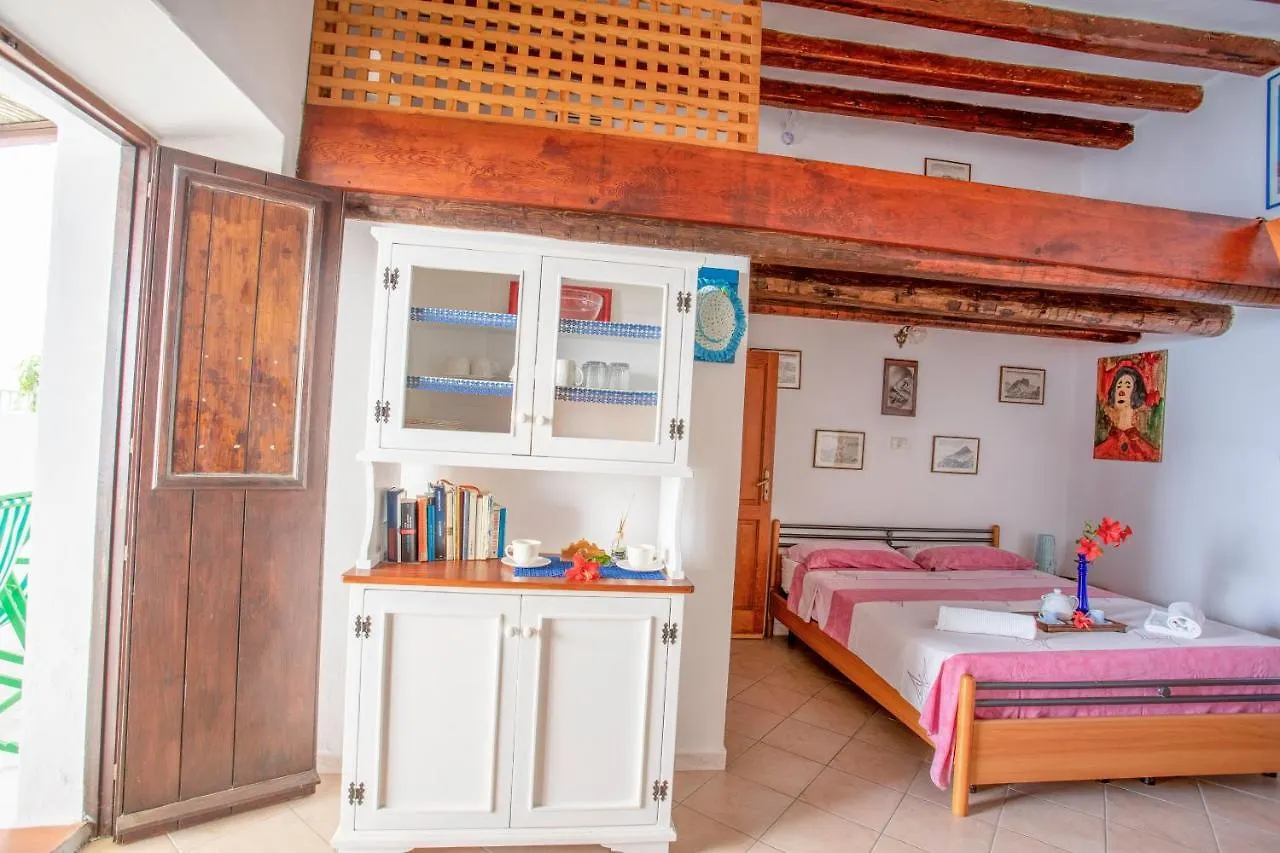 Apartment Case Vacanza Gia.No Stromboli